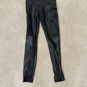 Spanx Moto Leggings Leggings Size M
